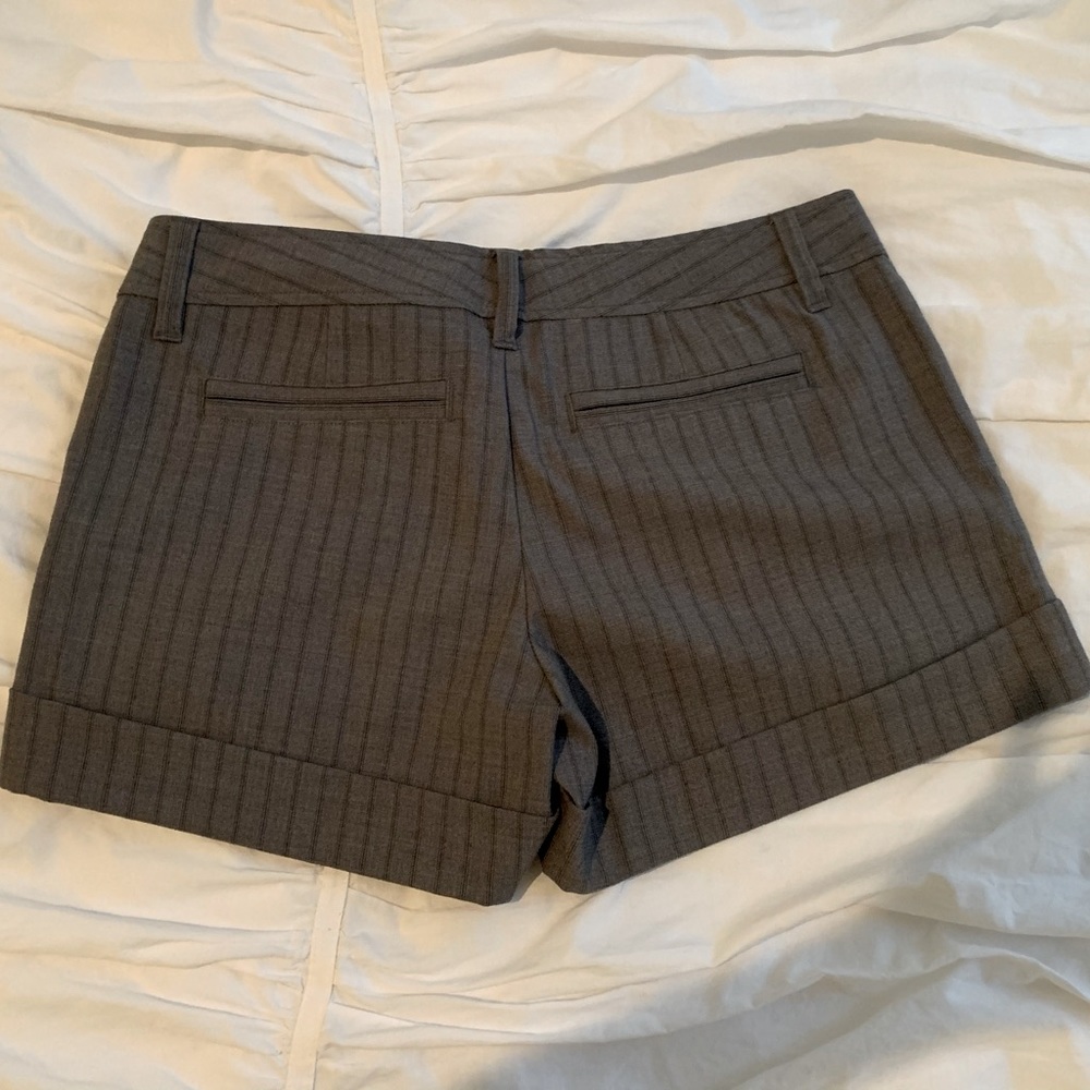 Structured Shorts - image 2